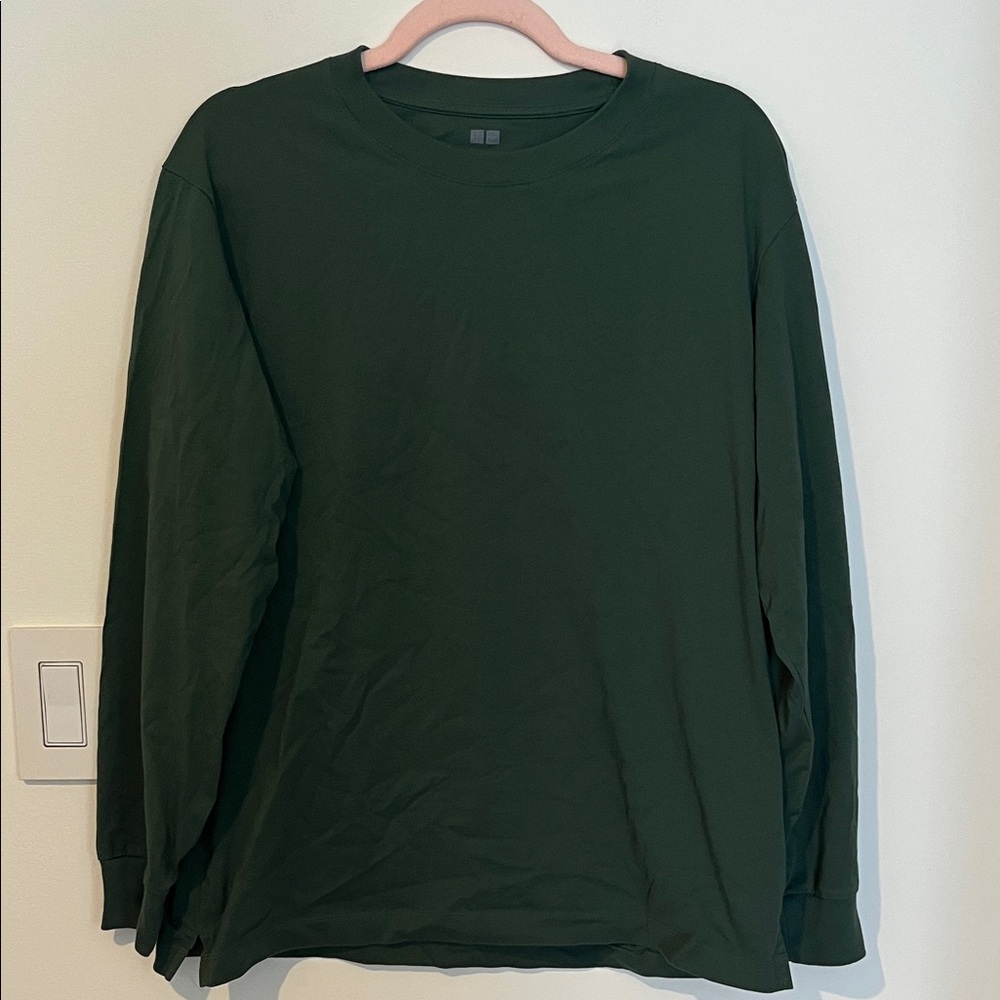 Uniqlo Dark Green Long Sleeve Tee